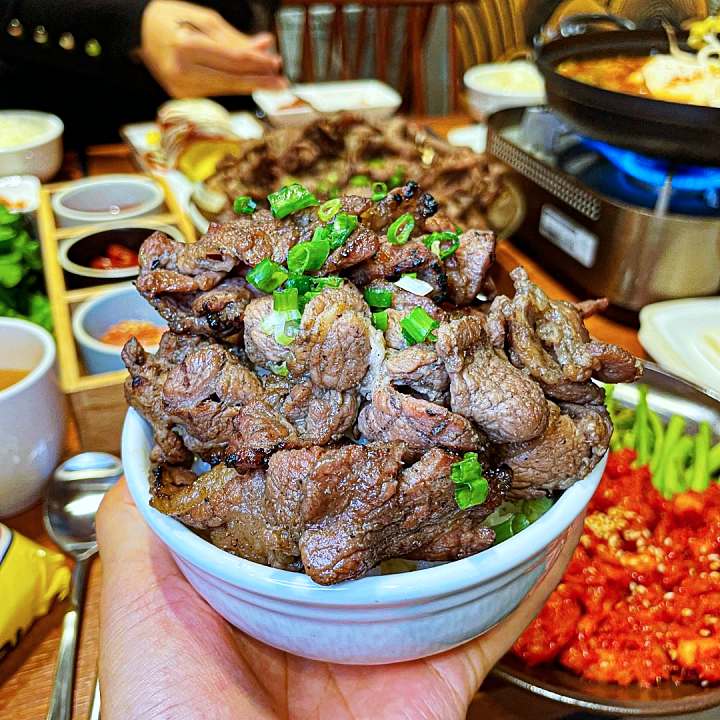 생방송오늘저녁 석쇠 불고기 & 김치찌개 단돈 1만원 황태 김치찌개와 참숯에 석쇠로 구운 불고기 불백 백반집 중랑구 신내동 맛집 추천