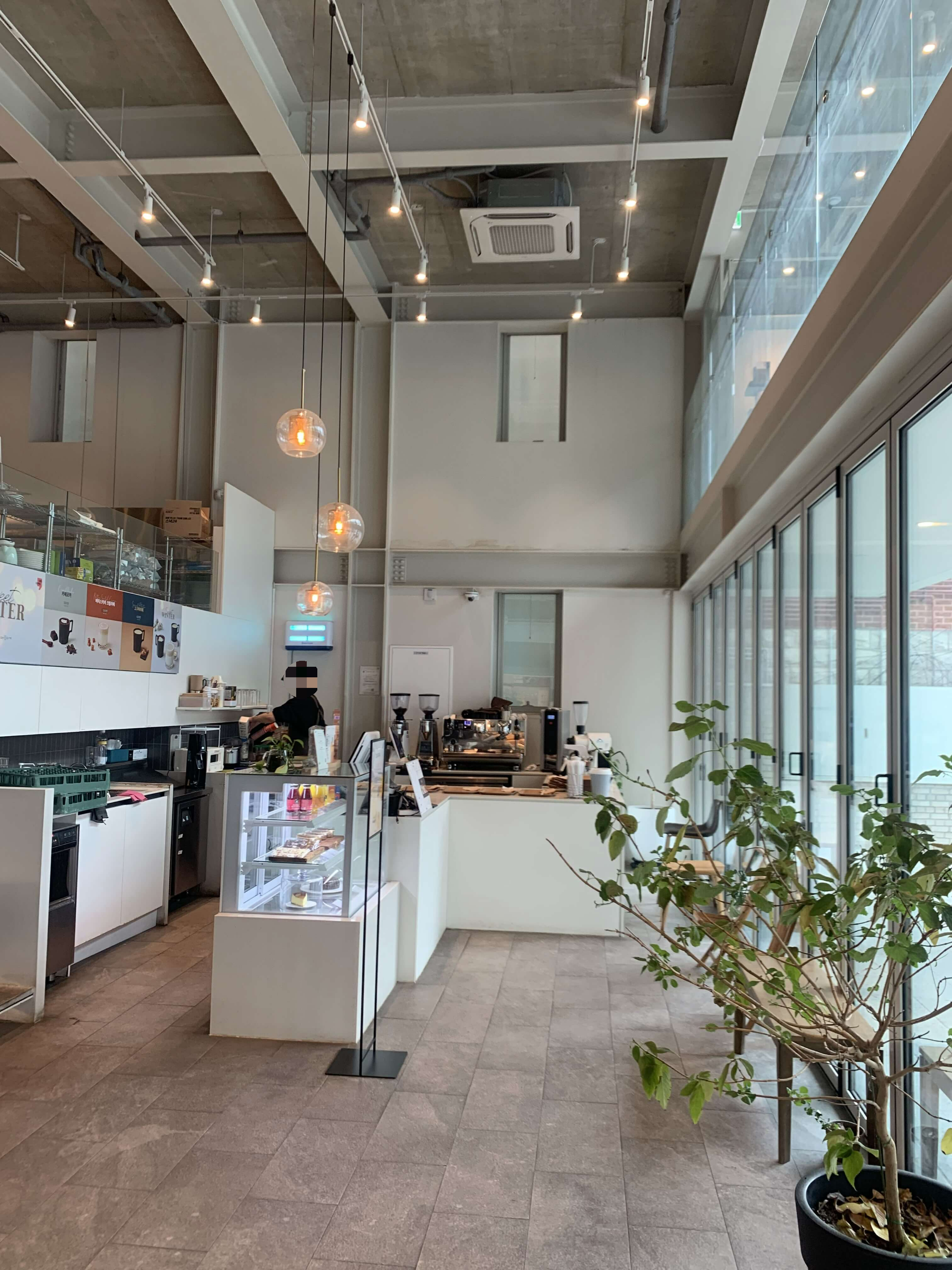 1층 주문하는 곳