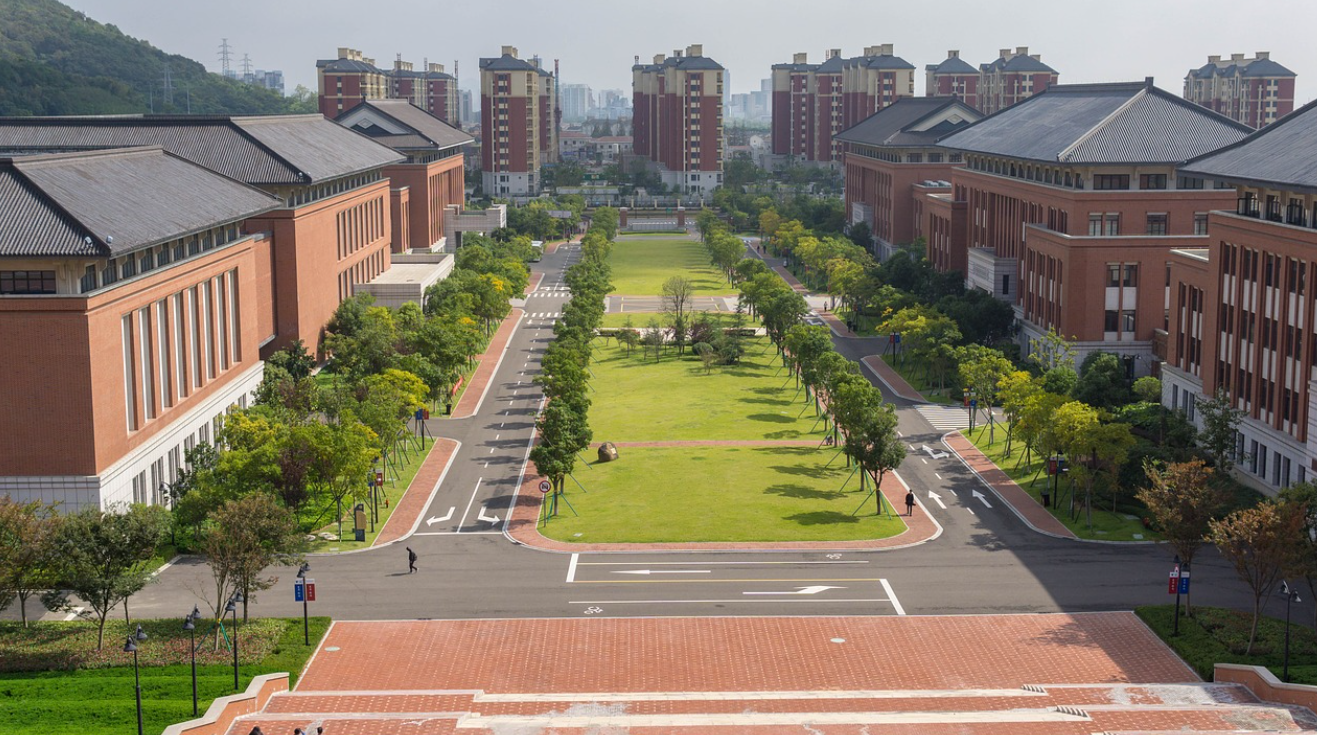 볼로냐 대학 캠퍼스