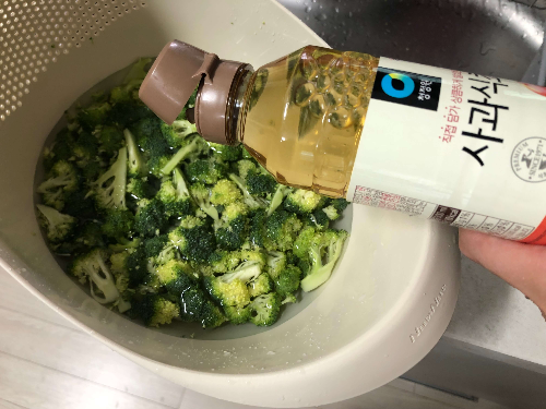 브로콜리 들깨무침