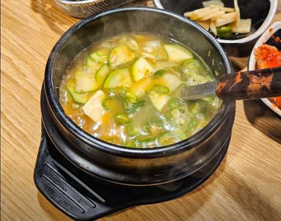 생방송투데이 쌈밥 강남 논현 맹그르브삼겹살