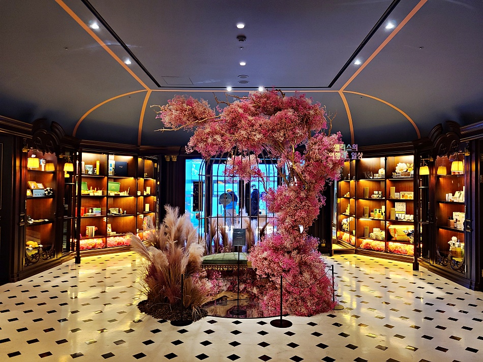 서울 호캉스 추천 레스케이프 호텔 프로모션 (~03.09) kkday 할인쿠폰 + 스타벅스 2만원 포함