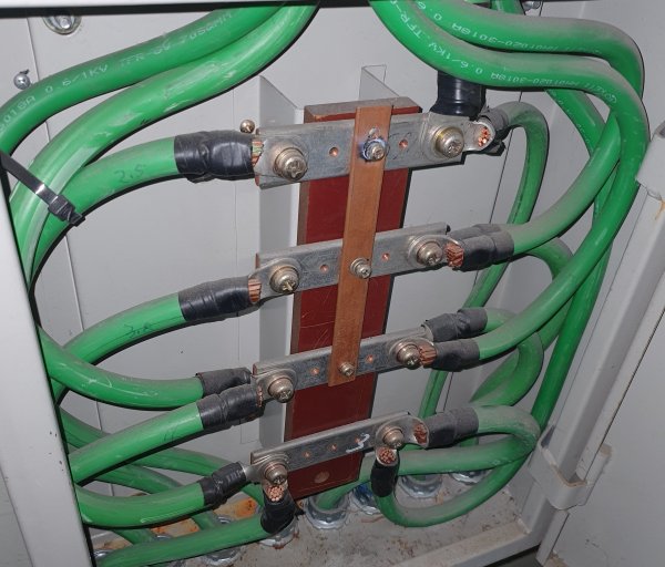 접지함 내부 모습