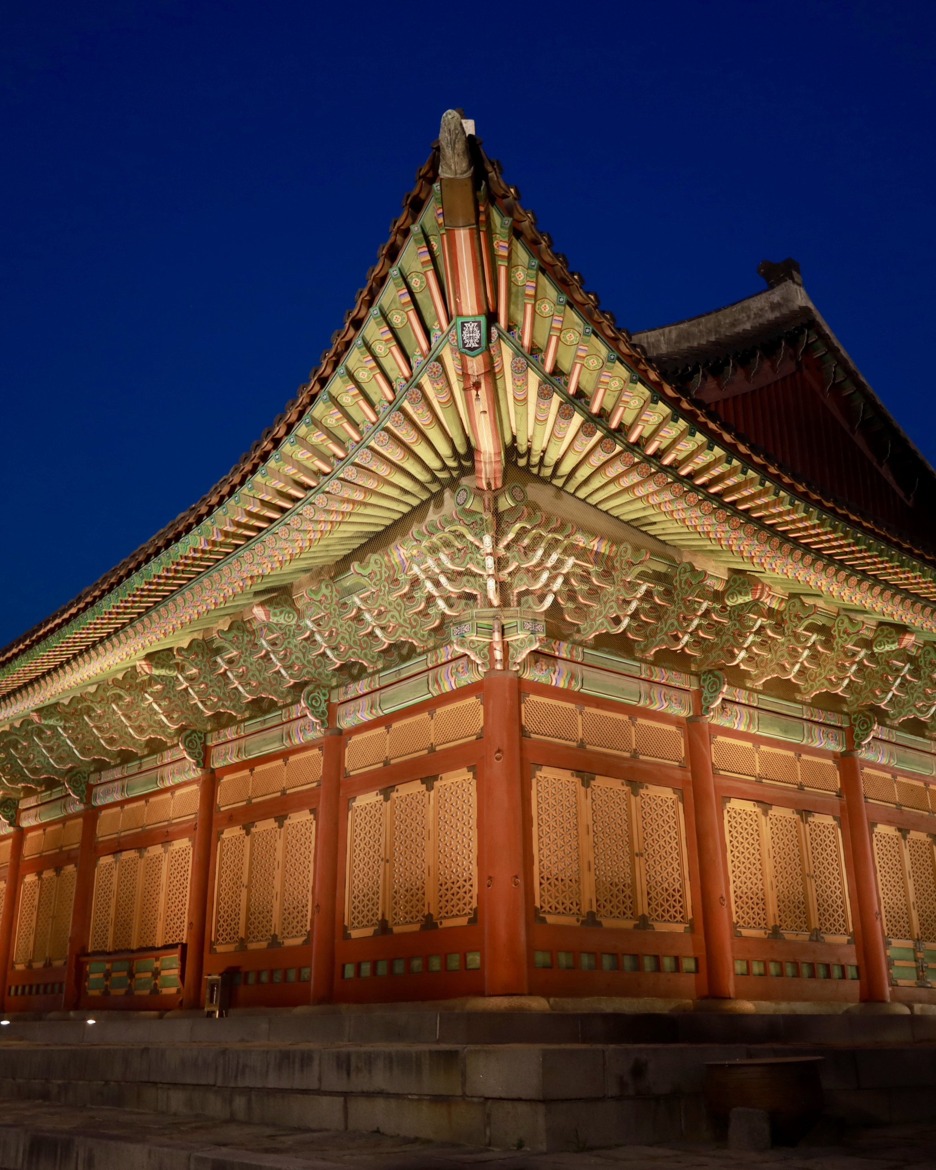 덕수궁 밤의 석조전