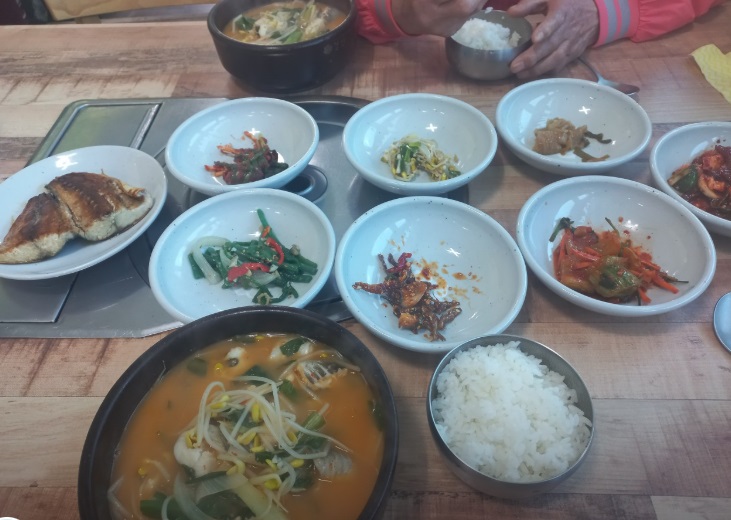 장승포항-자연산-붕장어-쌍둥이회장어