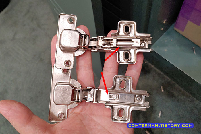 컵 힌지 댐퍼 있는 제품 없는 제품 비교