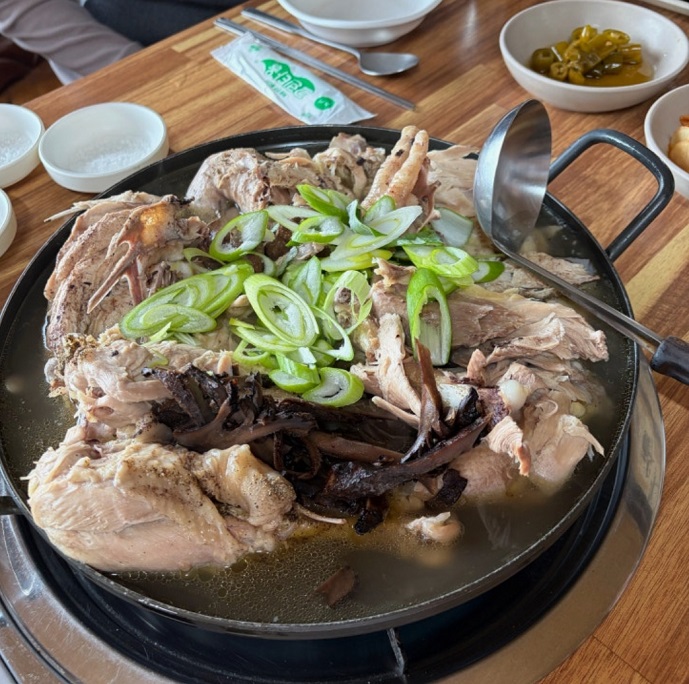 극한직업-괴산-새재황토방