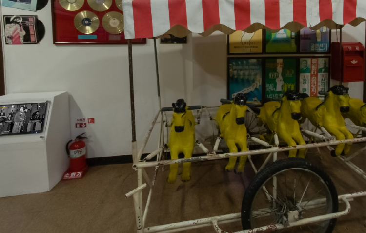 해금강 테마박물관