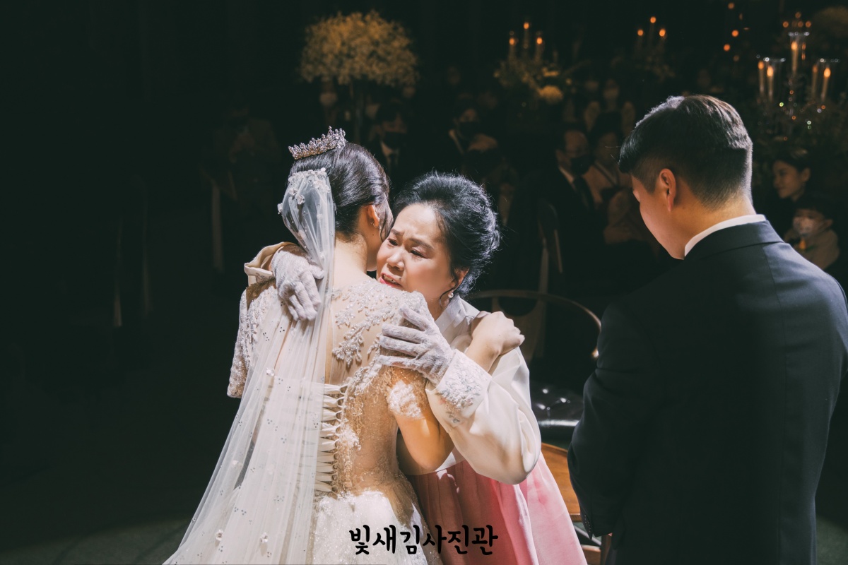 위더스 영등포 펠리체홀 본식스냅 인사 2