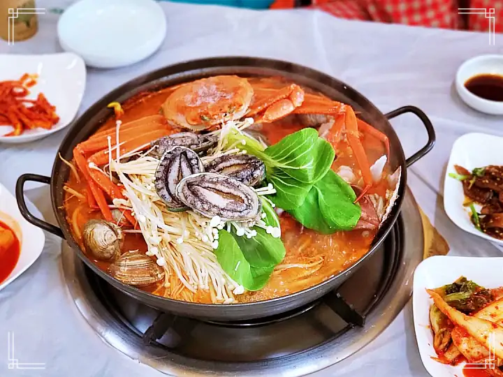 속초 가게 해신탕 굴개장 신의 한 수 맛의 결정타 시원하고 개운한 바다의 맛 맛집 추천