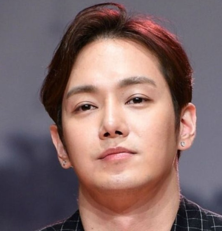 환희 성형