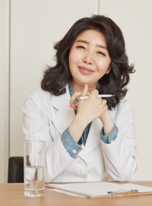 여에스더