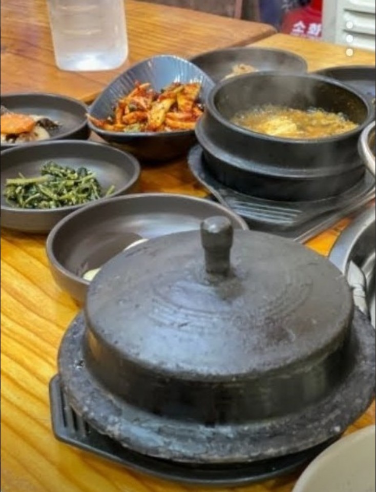 오창 가마솥의 누룽지 후기, 진한 국물과 푸짐한 한상차림의 비밀