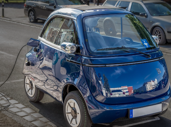 전기차, 정말 친환경일까? 배터리 생산의 이면 관련 전기차 이미지