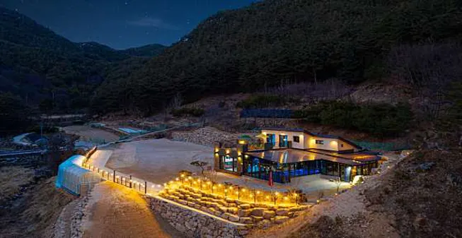 부엉이풀빌라펜션