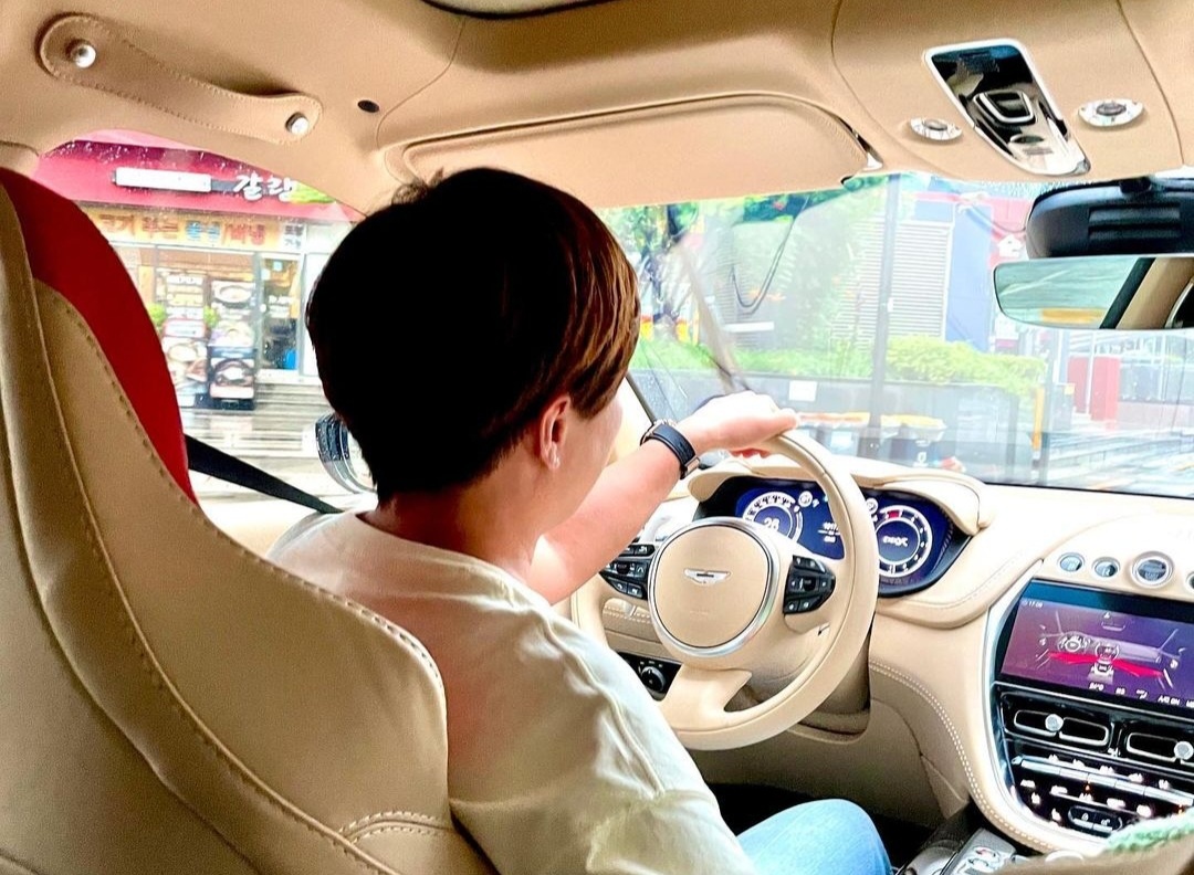 박세리 애스턴마틴