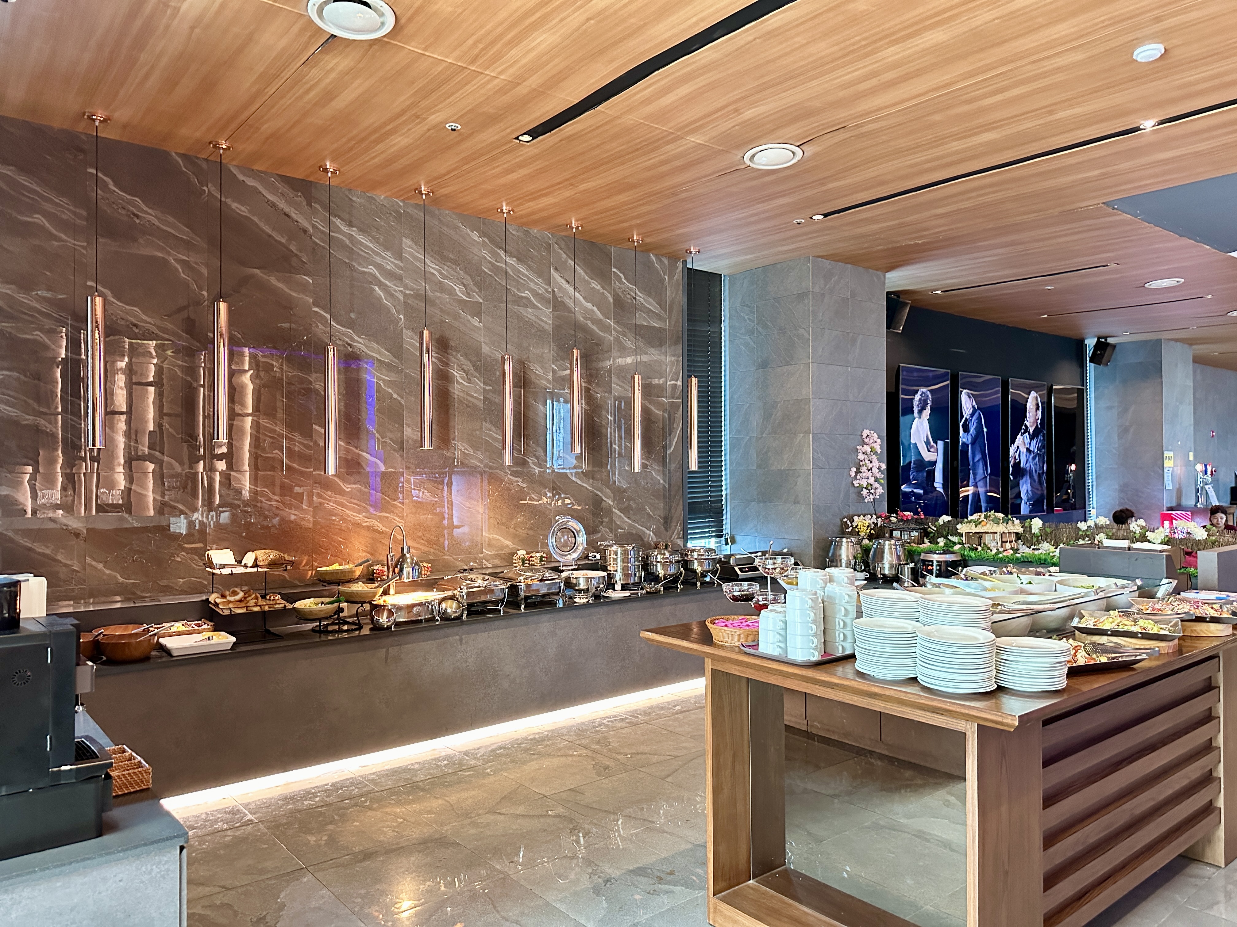 디그니티 호텔 조식