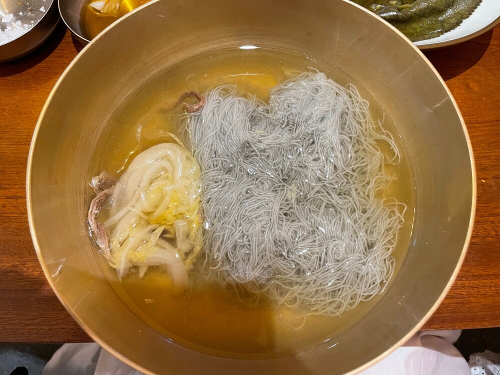 금고깃집-함흥-물냉면-모습