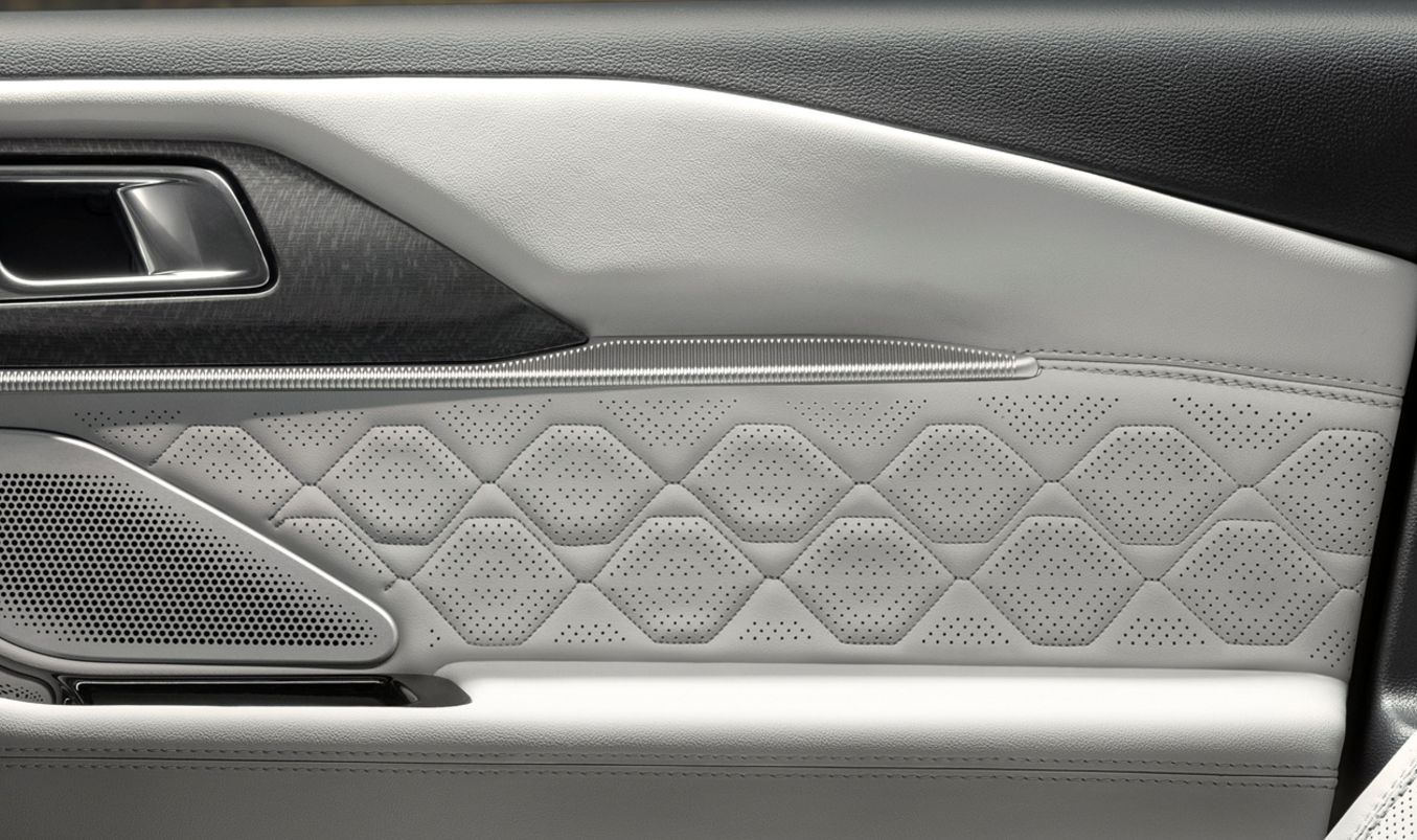 포드 익스플로러 가격 vs 경쟁 모델 비교