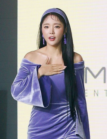 홍진영 상장 준비 근황