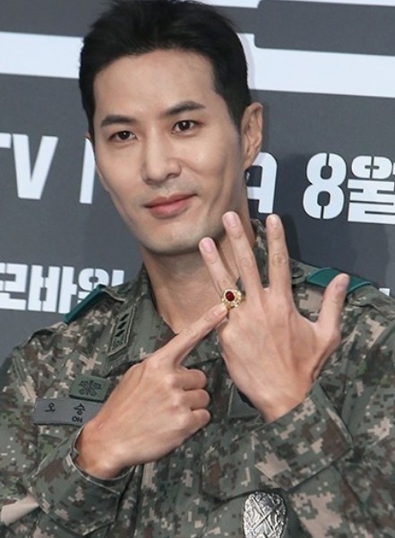 김지석&hearts;이주명 연예계 배우커플탄생