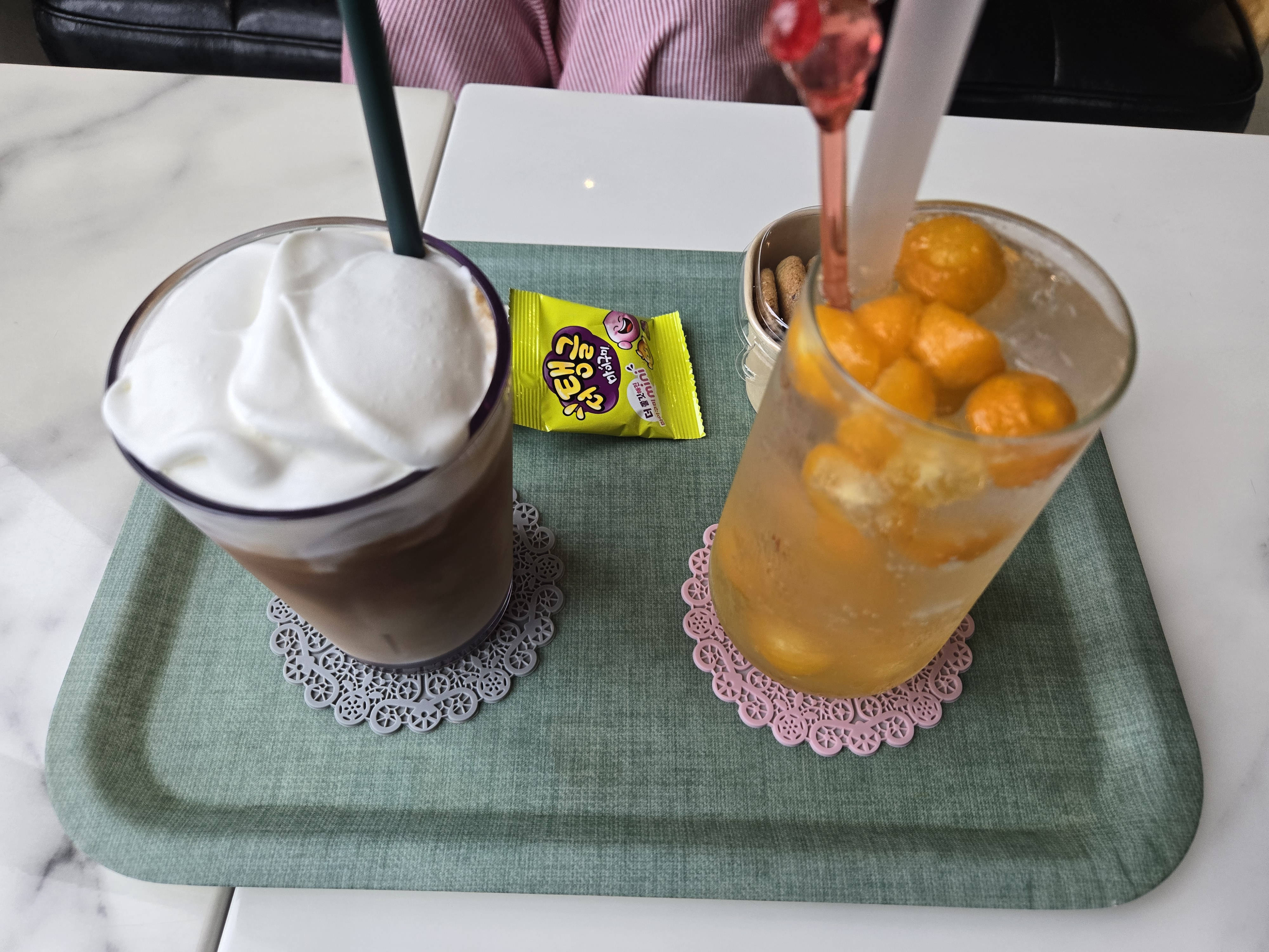 금귤에이드와 크림라떼