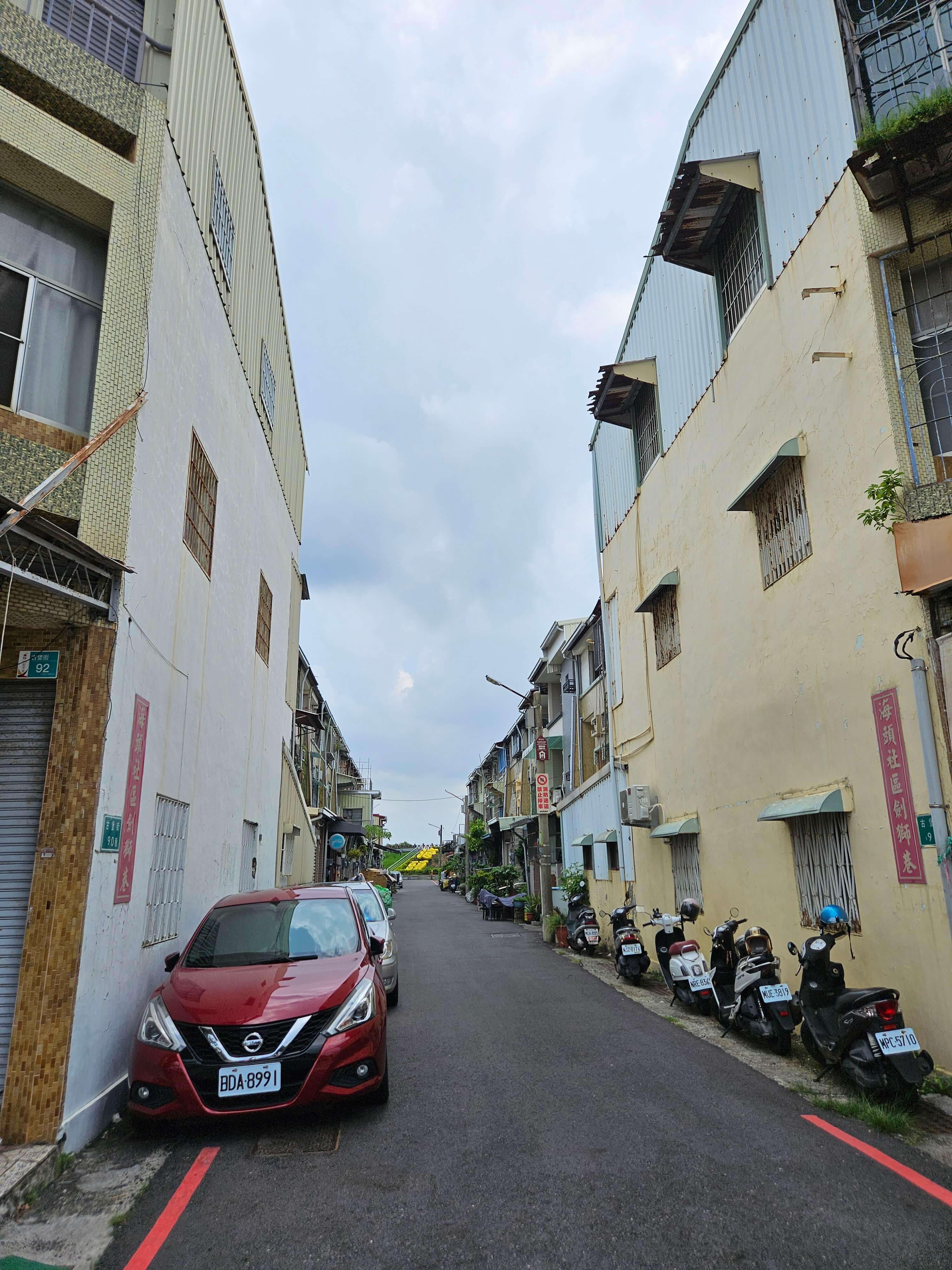 타이난 첫날 &#124; THSR 이동 · 택시 박물관투어 · 巷丼食堂 · 疆疆串燒烤肉專賣店 리얼후기