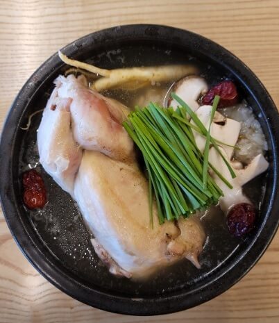 생생정보 오늘 또 방문 스타밥집 가수 김수찬 단골 인천 24시 경희궁 효성점 왕갈비탕 돼지왕갈비 맛집