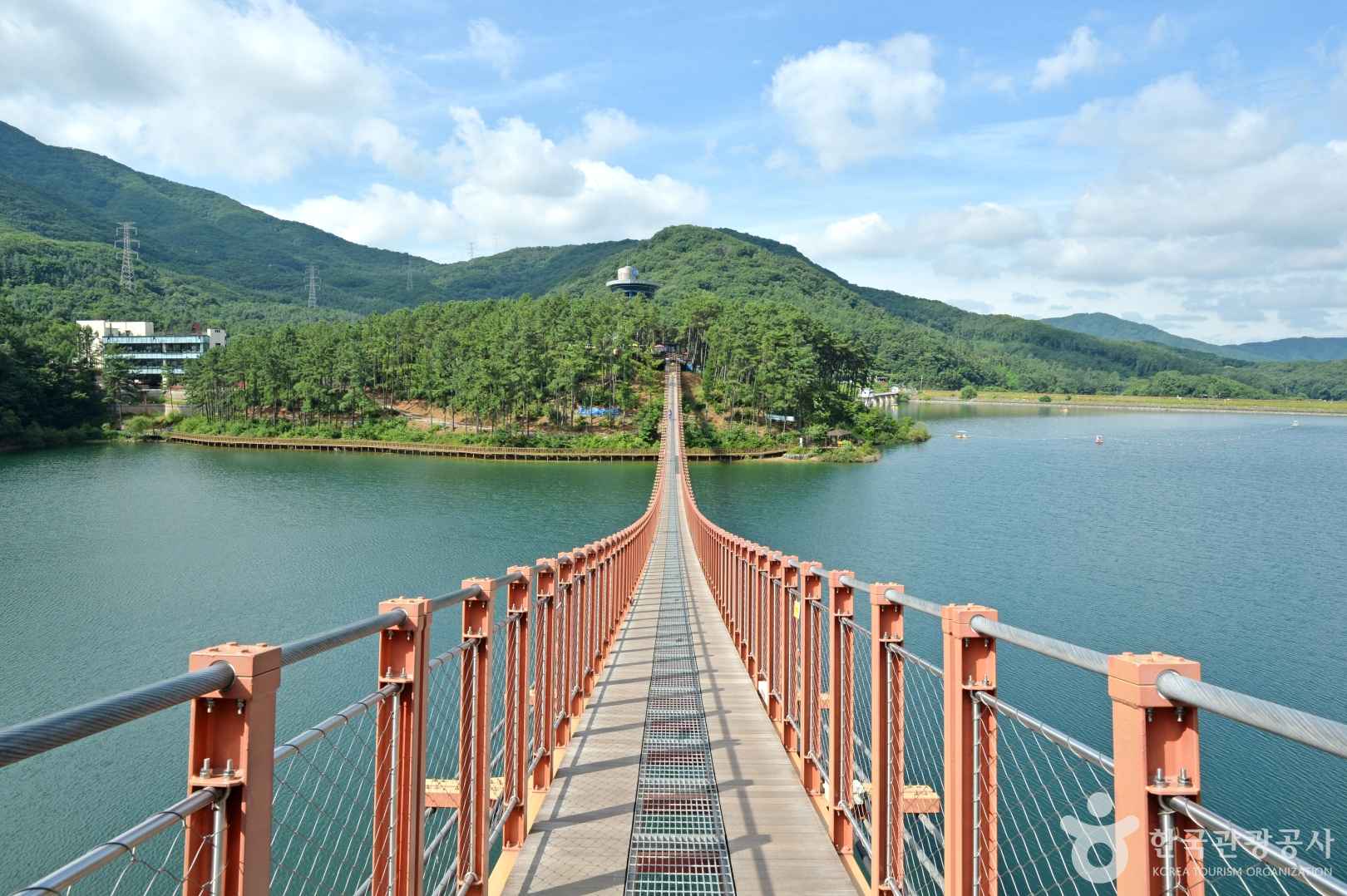 마장호수 출렁다리