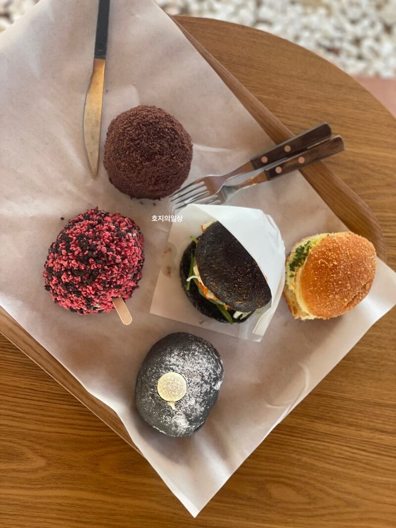 용인 베이커리 카페 도나스데이 본점 후기-주문 메뉴