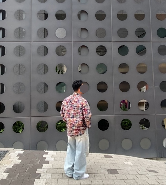 데일리룩(2024. 5. 25.)폴로랄프로렌 패치워크 마드라스 코튼 클래식핏 셔츠 , 에러스익셉티드 디스트레스드 데님팬츠 무파진 연청, 나이키 코트 비전 로우 넥스트 네이처 화이트