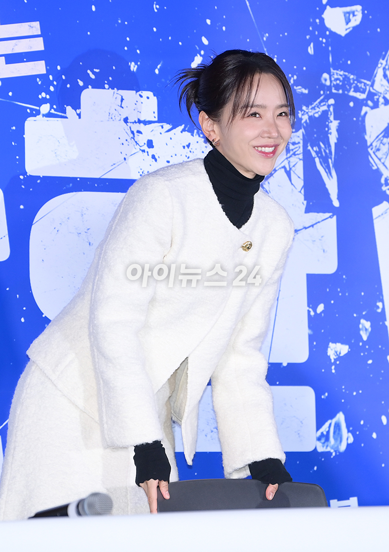 배우 신혜선이 18일 오후 서울 용산구 한강로동 CGV 용산아이파크몰에서 열린 영화 &#39;용감한 시민&#39;(감독 박진표) 언론시사회에 참석하고 있다. [사진=정소희 기자]
