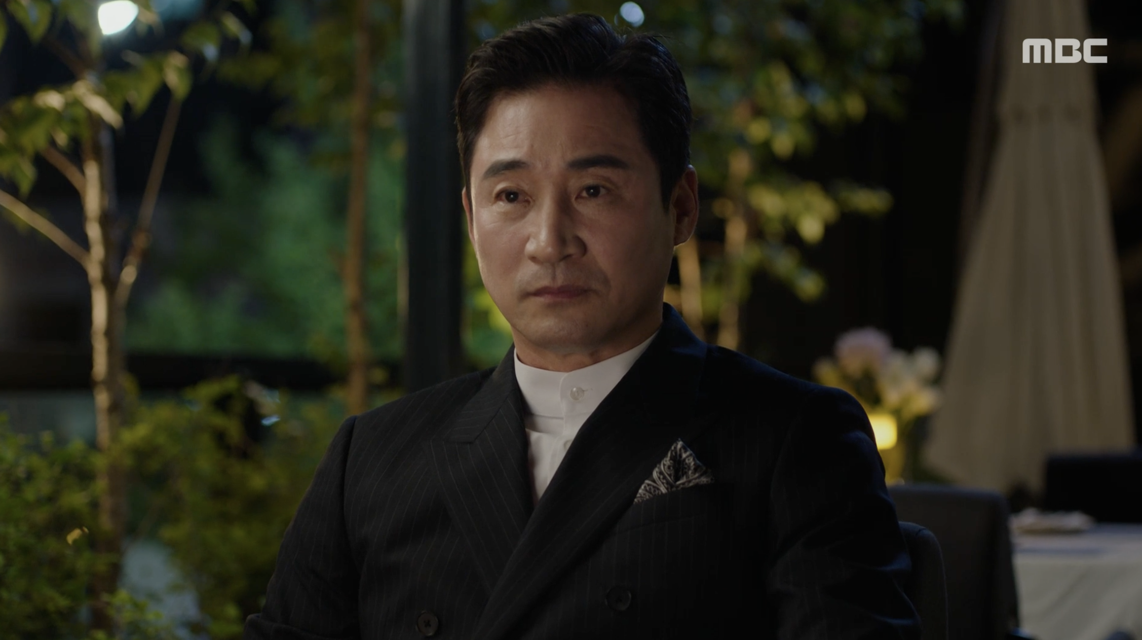 루시아의 약점 민회장