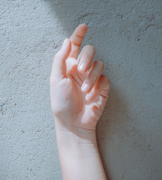 손가락 마디가 아픈 이유