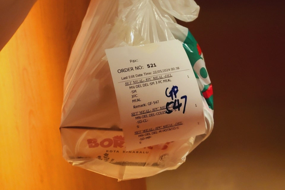 코타키나발루 맛집
코타키나발루 밤비행기
코타키나발루 보르네오 치킨
코타키나발루 야식