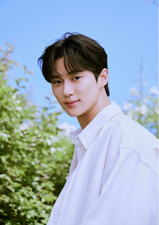 변우석