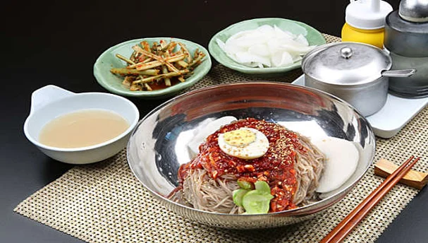오박사냉면