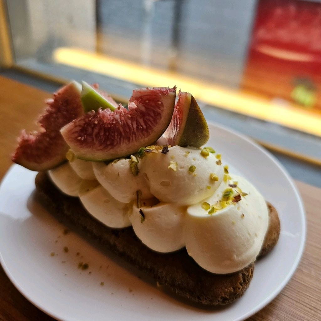 더 스팟 패뷸러스