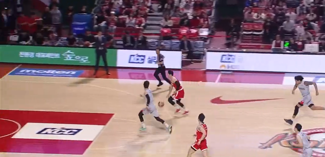 서울 SK와 현대모비스의 경기