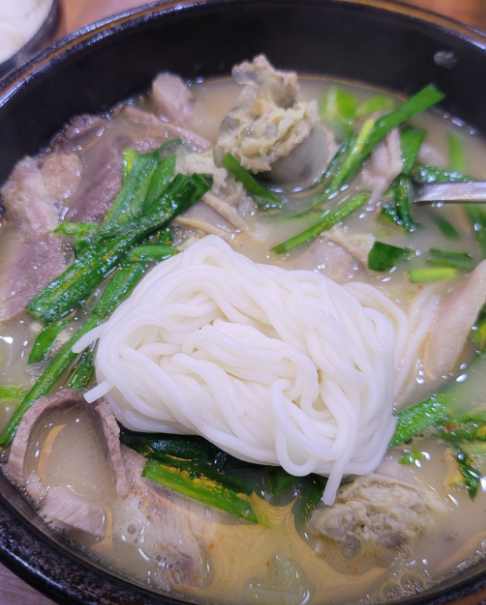 영진돼지국밥1