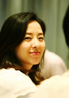 이주연 아나운서