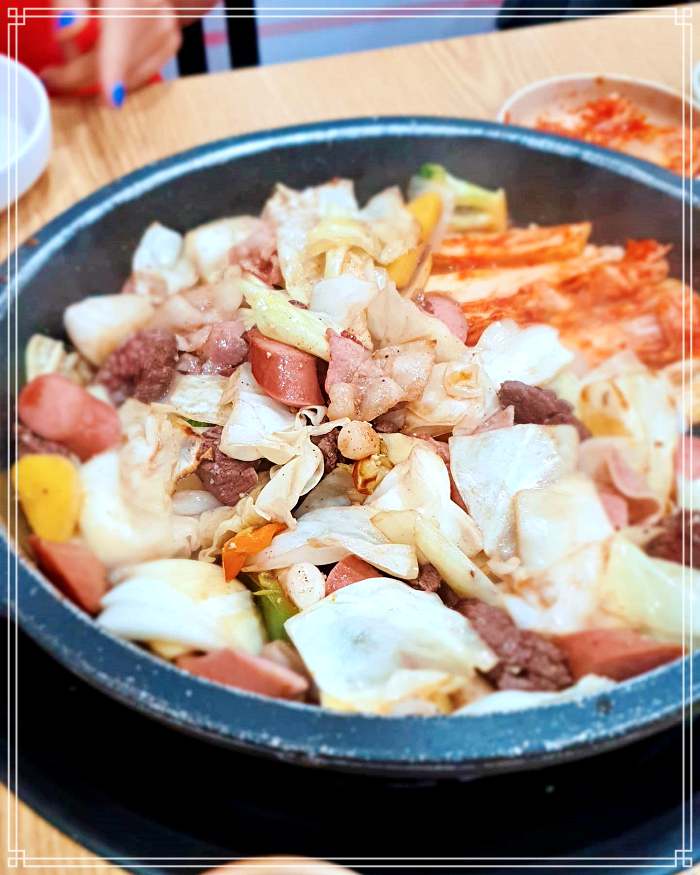 이만기 동네한바퀴 용산&#44; 이촌&#44; 서빙고 2대째 이어오는 모둠 스테이크&#44; 부대찌개 맛집