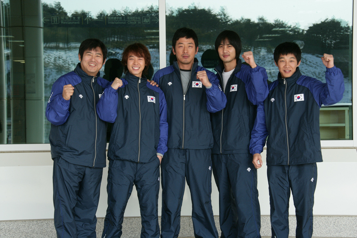 영화 국가대표 등장인물 관련 사진