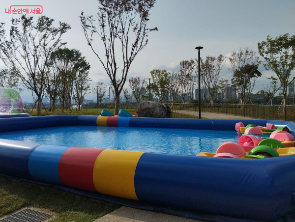 한강 수영장 야외 물놀이장 개장