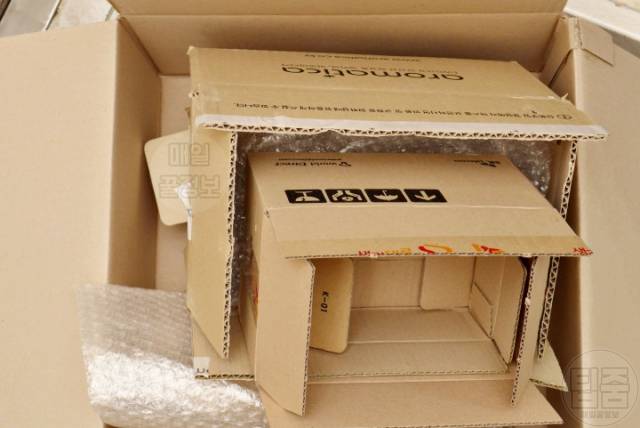 택배상자 바퀴벌레 알,택배박스 바퀴알