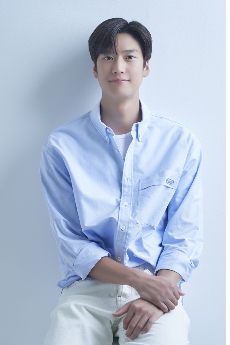 나인우