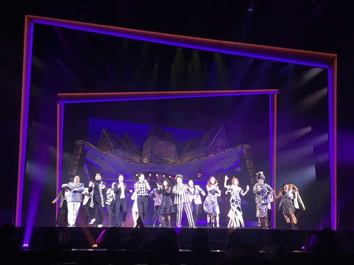 뮤지컬-비틀쥬스-커튼콜1