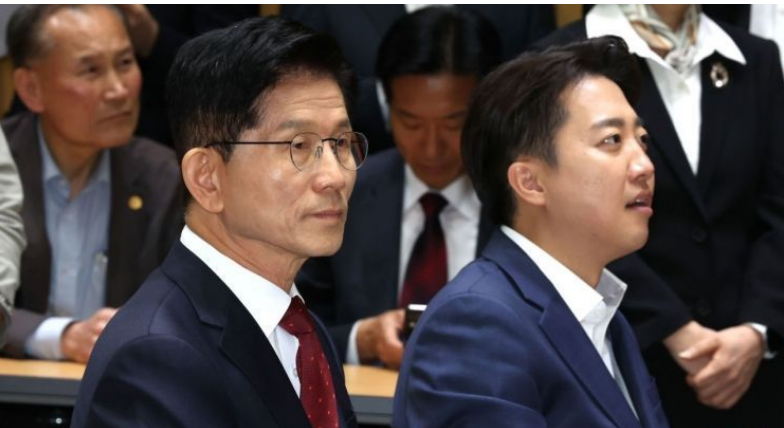 김문수 이준석