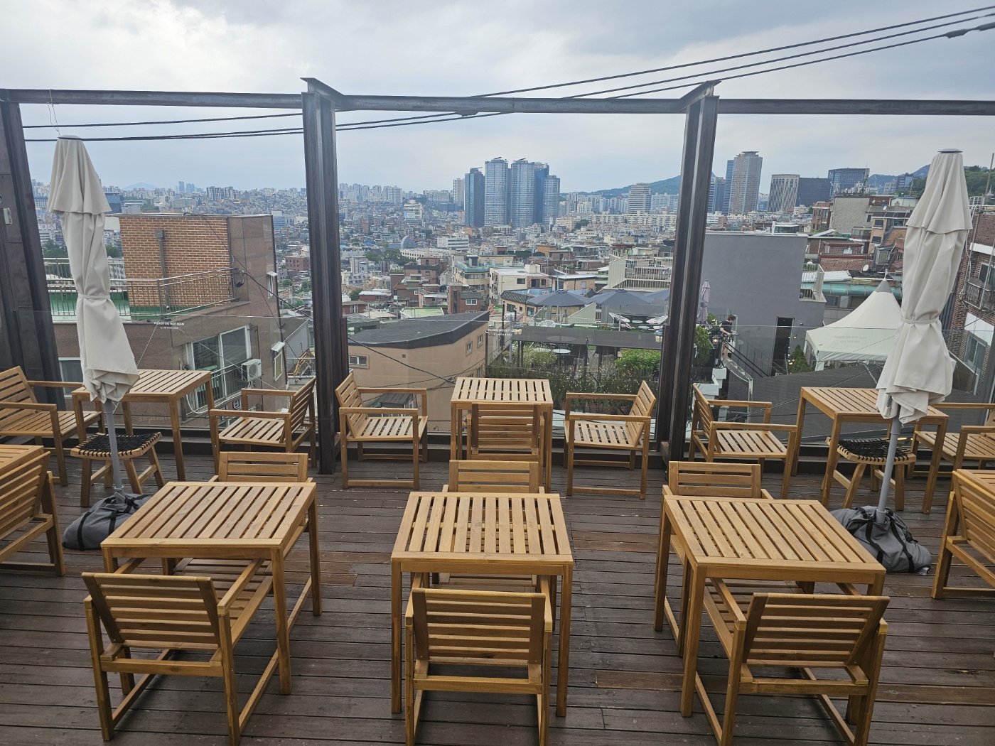 서울의 노을은 탁 트인 전망과 함께 낭만을