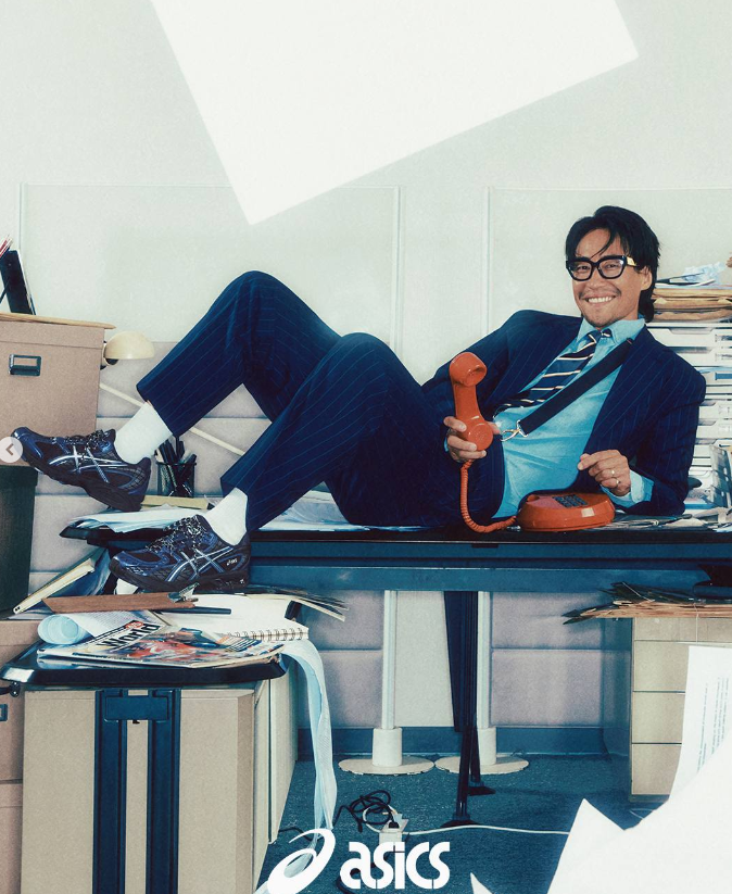 아식스 젤 님버스 10.1 네이비 슈트와 착용